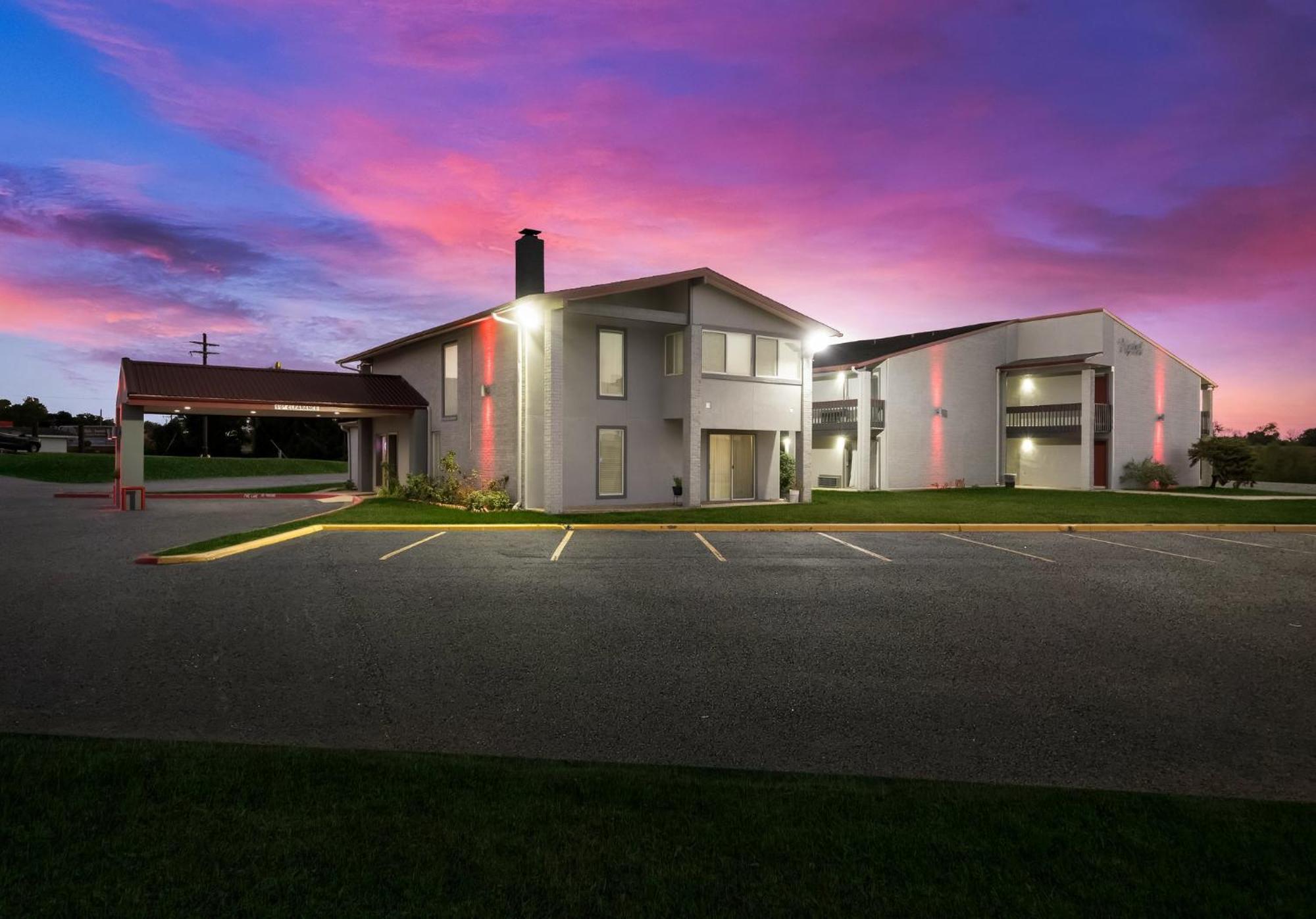 Red Roof Inn Madisonville Exterior foto